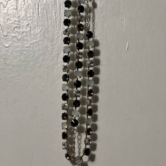 Swarovski crystals. - Picture 3 of 8